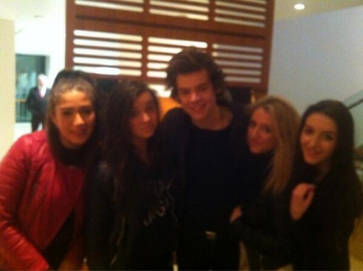 one direction, 1d, 1d manchester 15.03.13, harry styles, fans